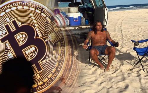 Man Sells Possessions and Moves to Island to Make Money off Bitcoin 