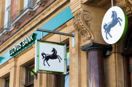 Lloyds Joins Bearish Banks